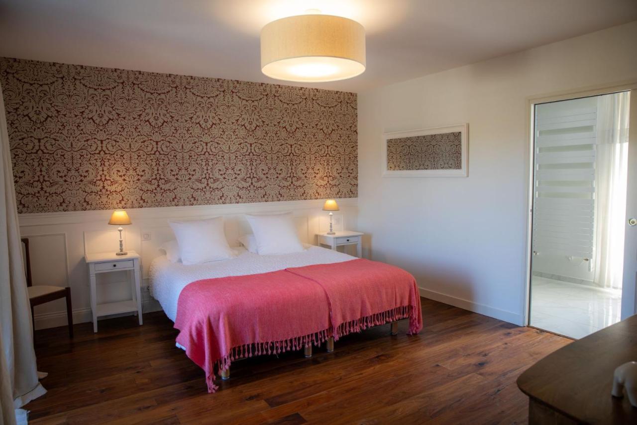 Au Manoir Des Loges Bed & Breakfast Quettreville-sur-Sienne Exterior photo