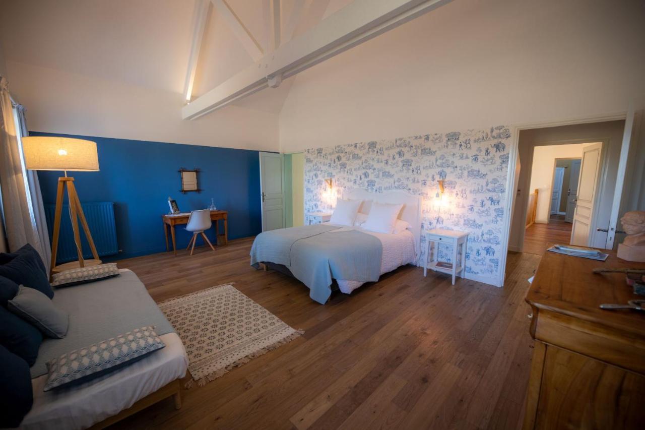 Au Manoir Des Loges Bed & Breakfast Quettreville-sur-Sienne Exterior photo