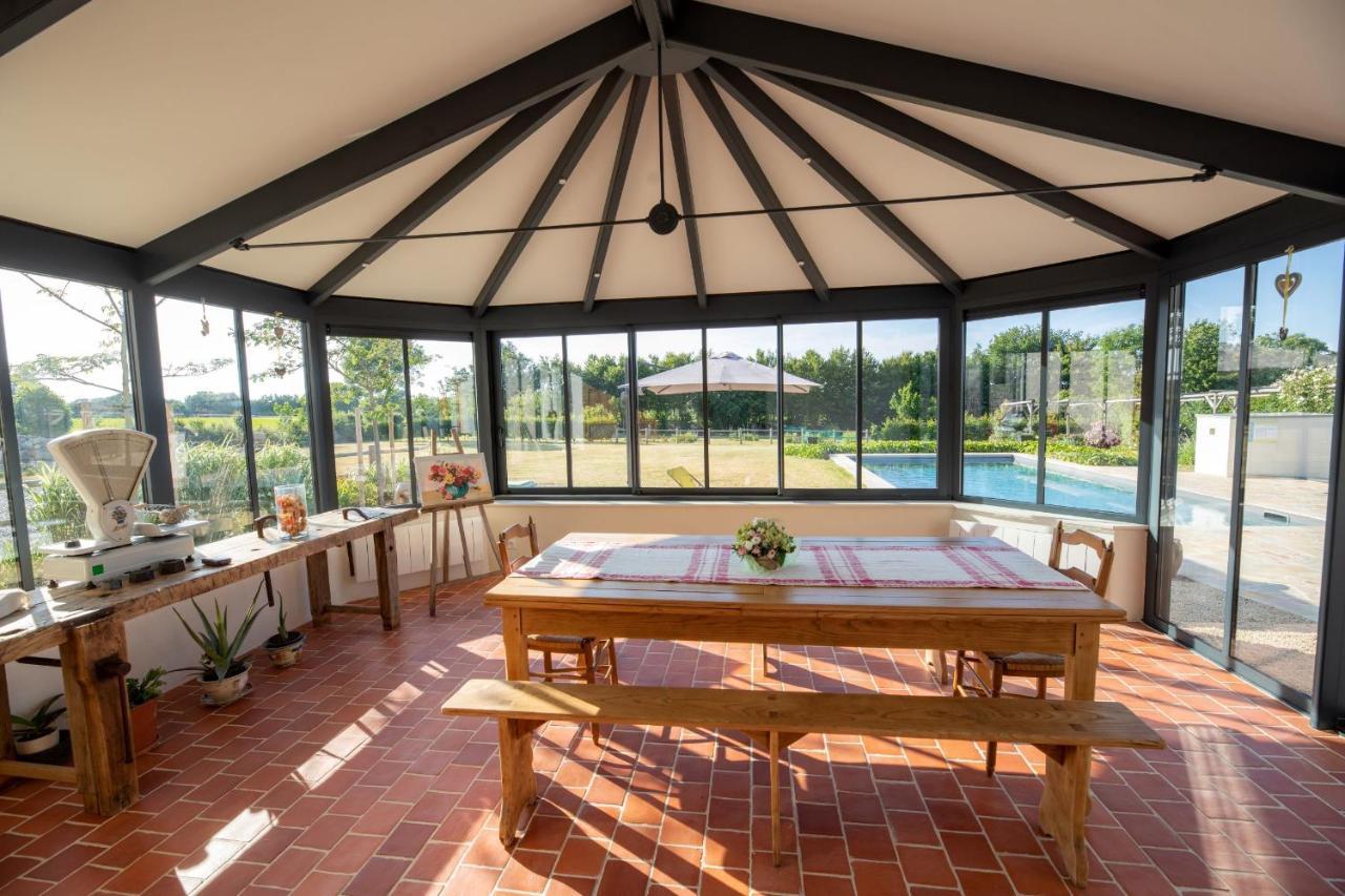 Au Manoir Des Loges Bed & Breakfast Quettreville-sur-Sienne Exterior photo
